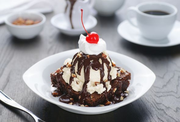 Little Peaks Sundae