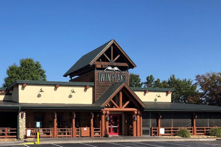 Twin Peaks Locations Twin Peaks Kennesaw Twin Peaks Georgia