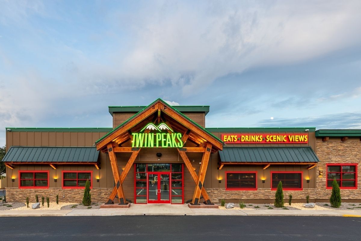 Twin Peaks Mississippi Twin Peaks Maplewood